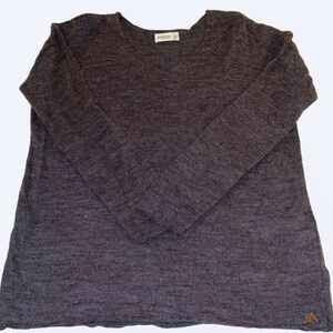 Women's V-Neck Sweater in Blue Gray